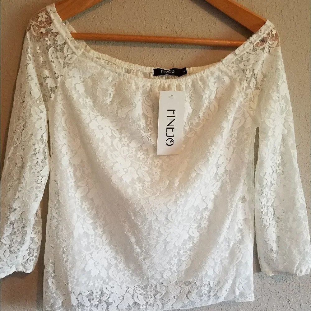 Finejo Lace Top   - Picture 1 of 5